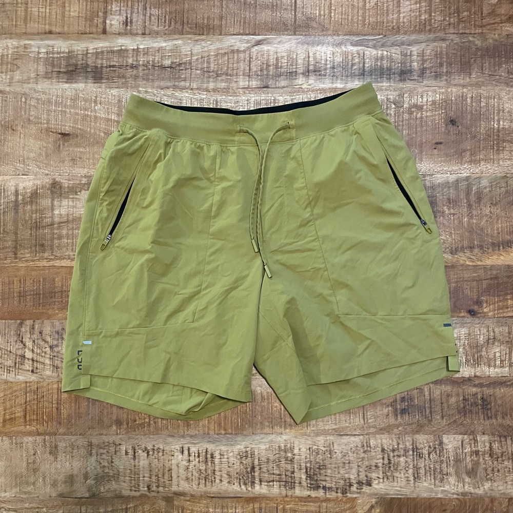 Lululemon License to Train Shorts 7”
